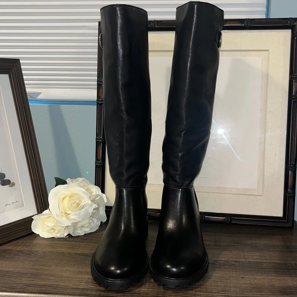 Steve Madden Women's Leary Tall Black Buckle Pull On Leather Boots NWOB sz 10